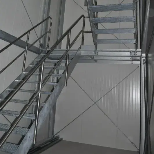 Metallbau-Kumbartzki_-Treppen-00 (5)